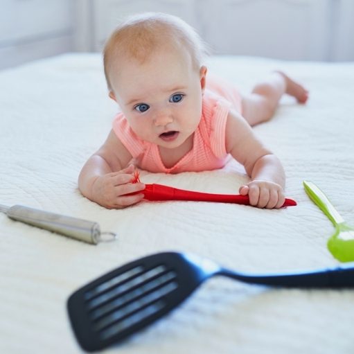 Baby Self Feeding Spoons and Beginner Bowls : NumNum®