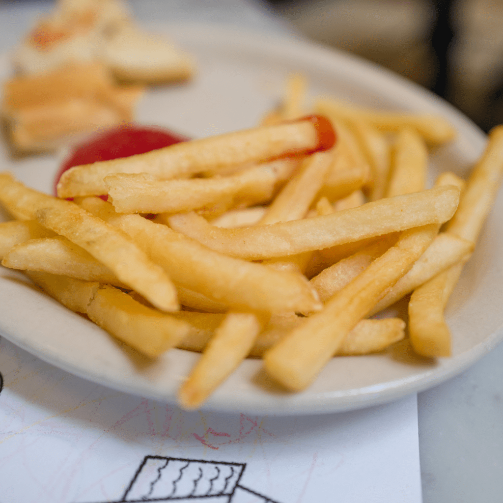 tips for ordering for kids - get fries