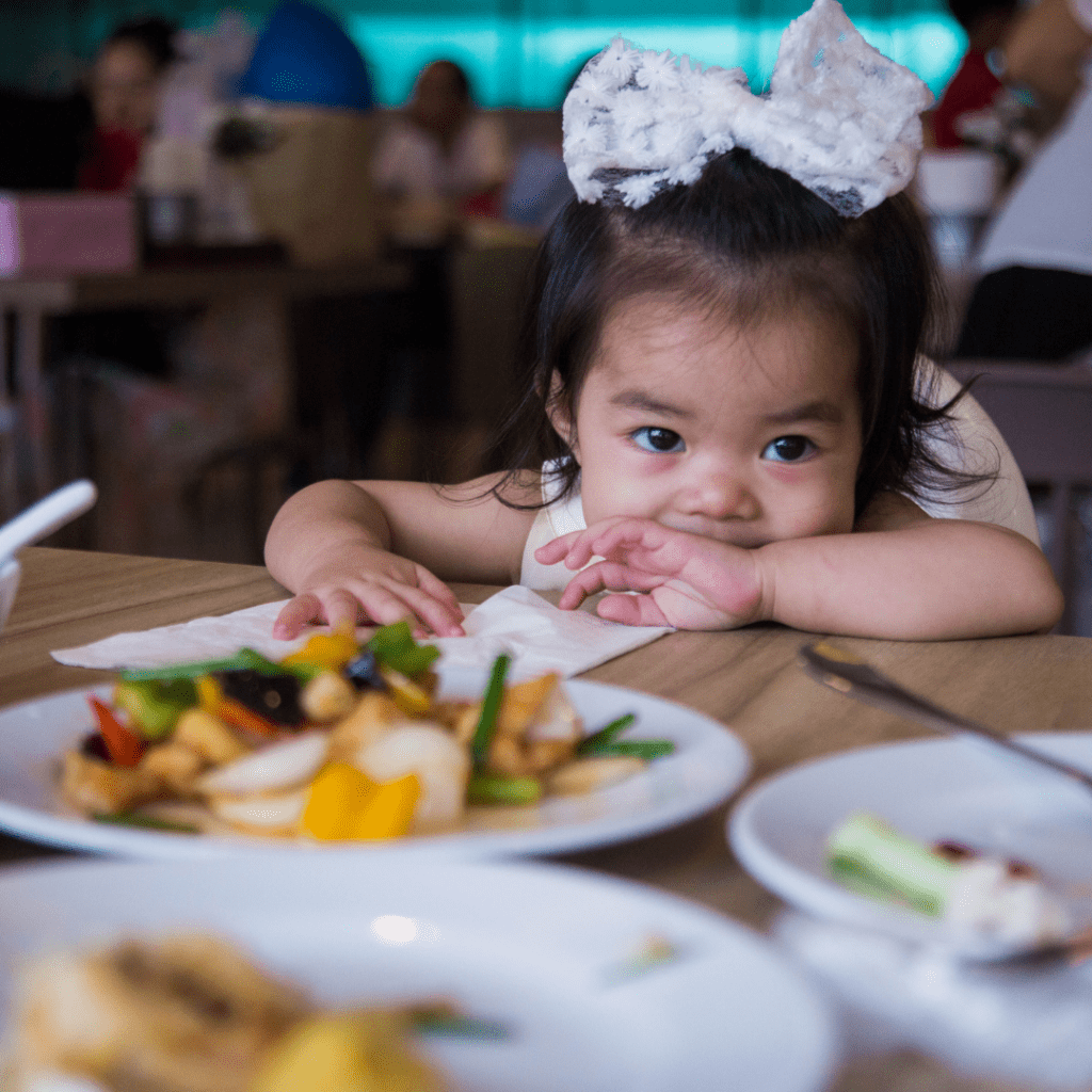 eating out with babies at restaurants