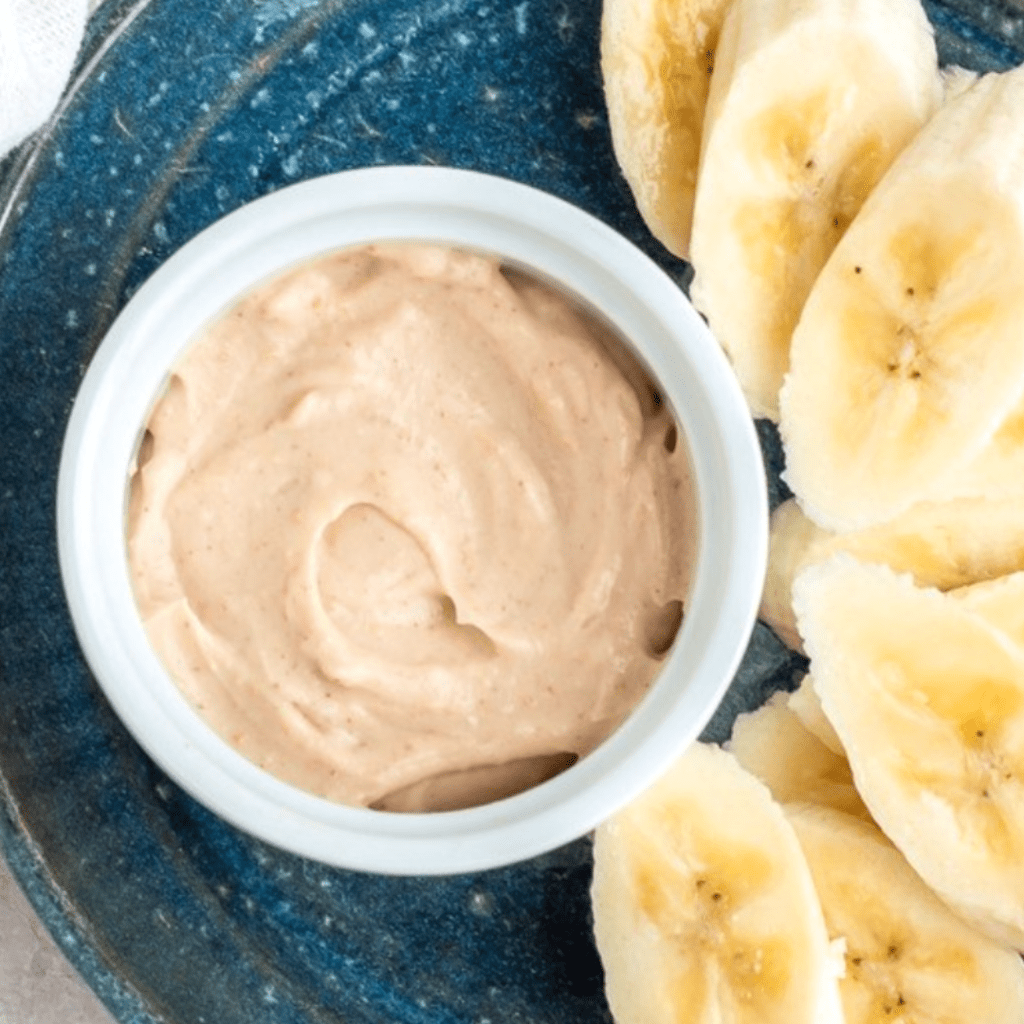 Healthy dip options for toddlers (plus an easy dip recipe to try) My