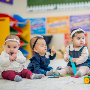 free caregiver guide for starting solids