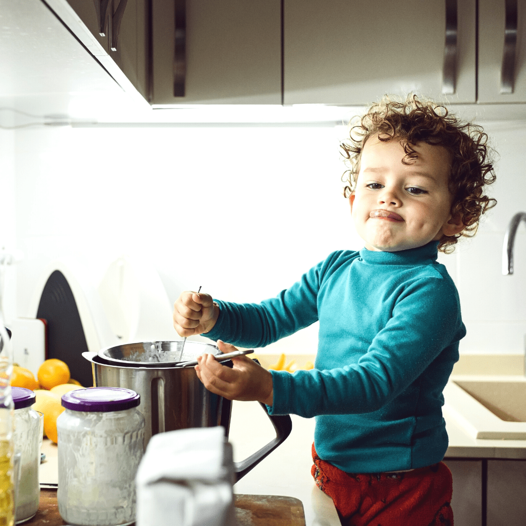 The benefits of cooking with toddlers and 6 tips to make it happen - My
