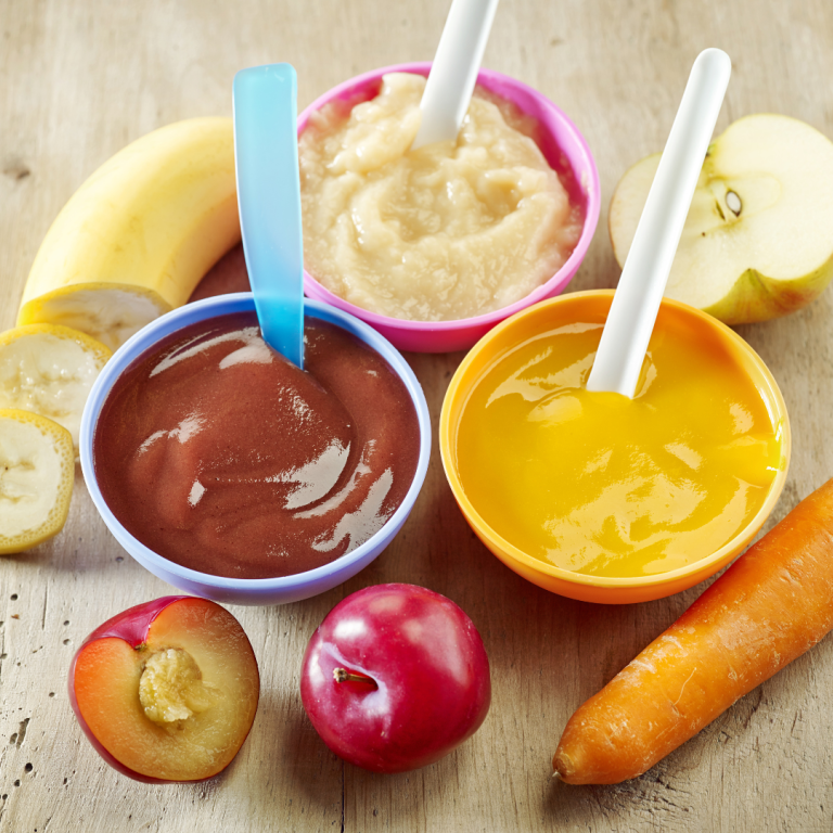 Step-by-step guide to making healthy homemade pureed baby foods for