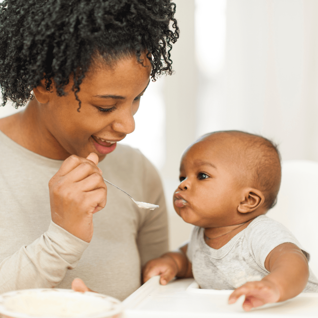 Purées at 4 months: why it’s not recommended and what you should do