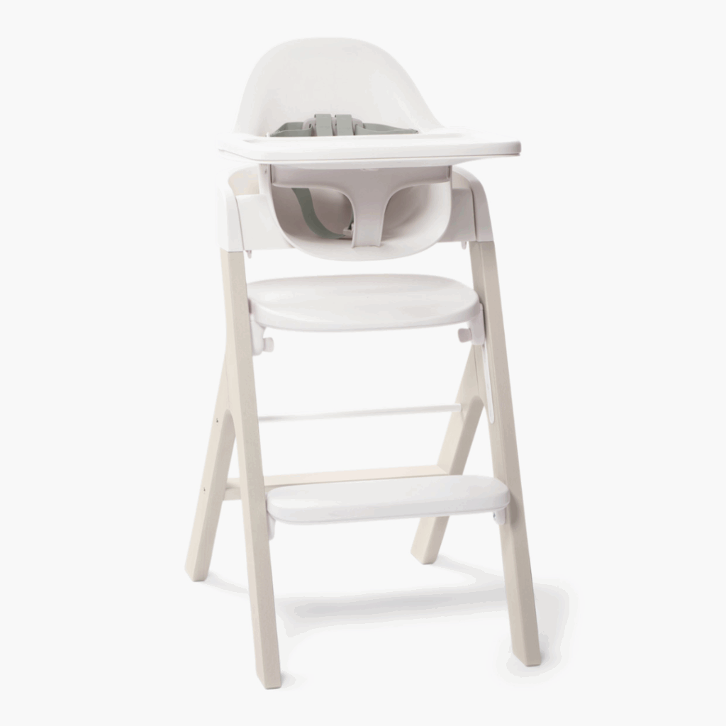 Mockingbird high chair with adjustable footrest